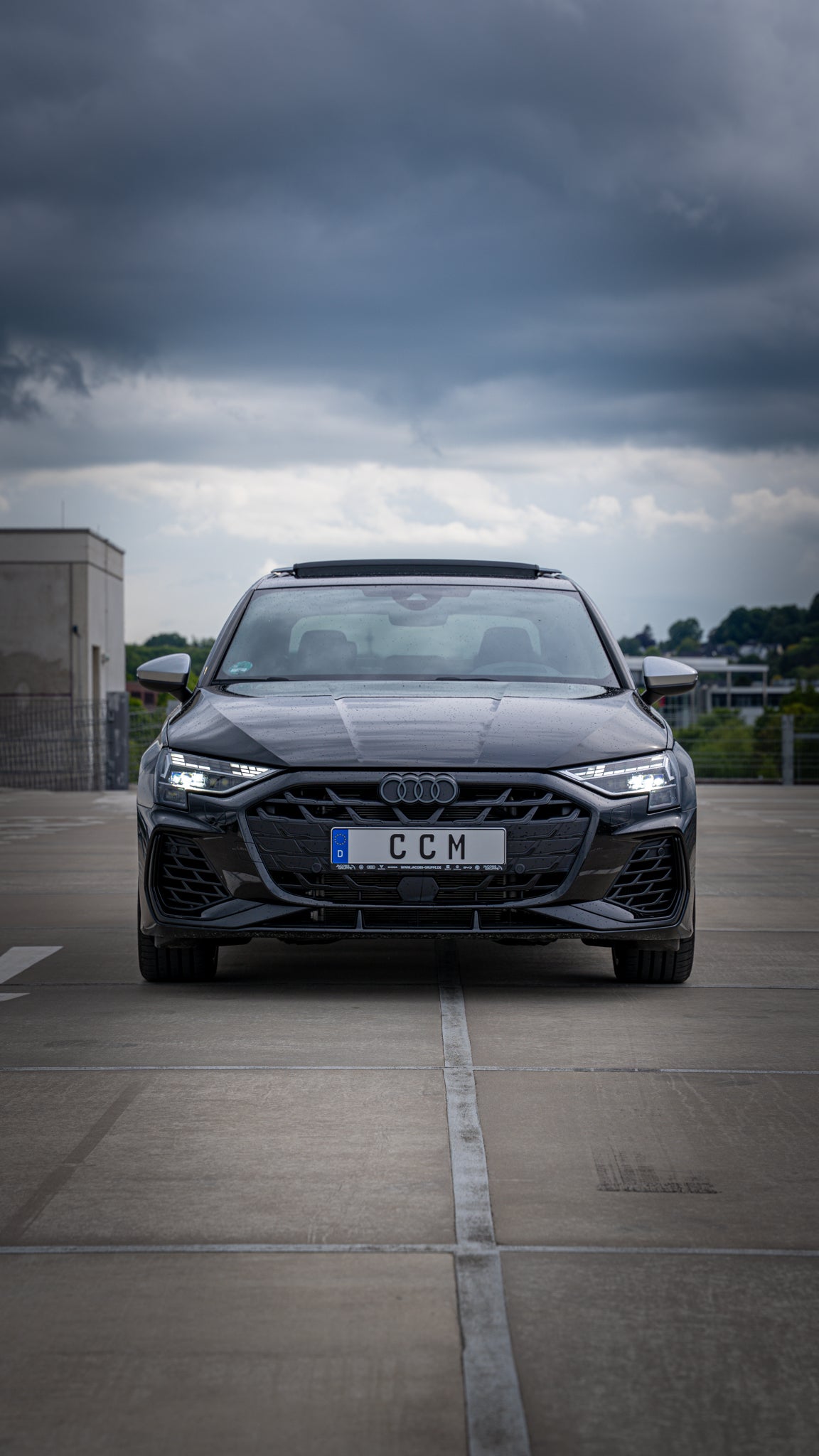 Audi - S3-Limousine All-Black