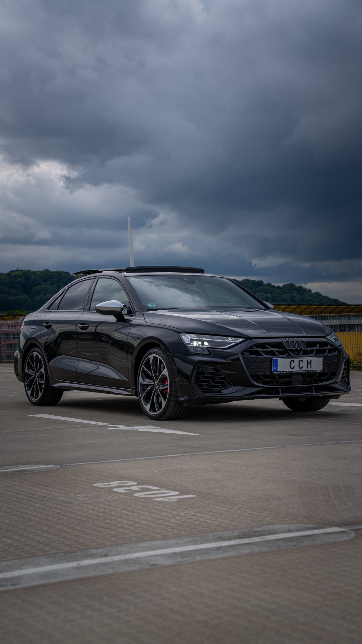 Audi - S3-Limousine All-Black