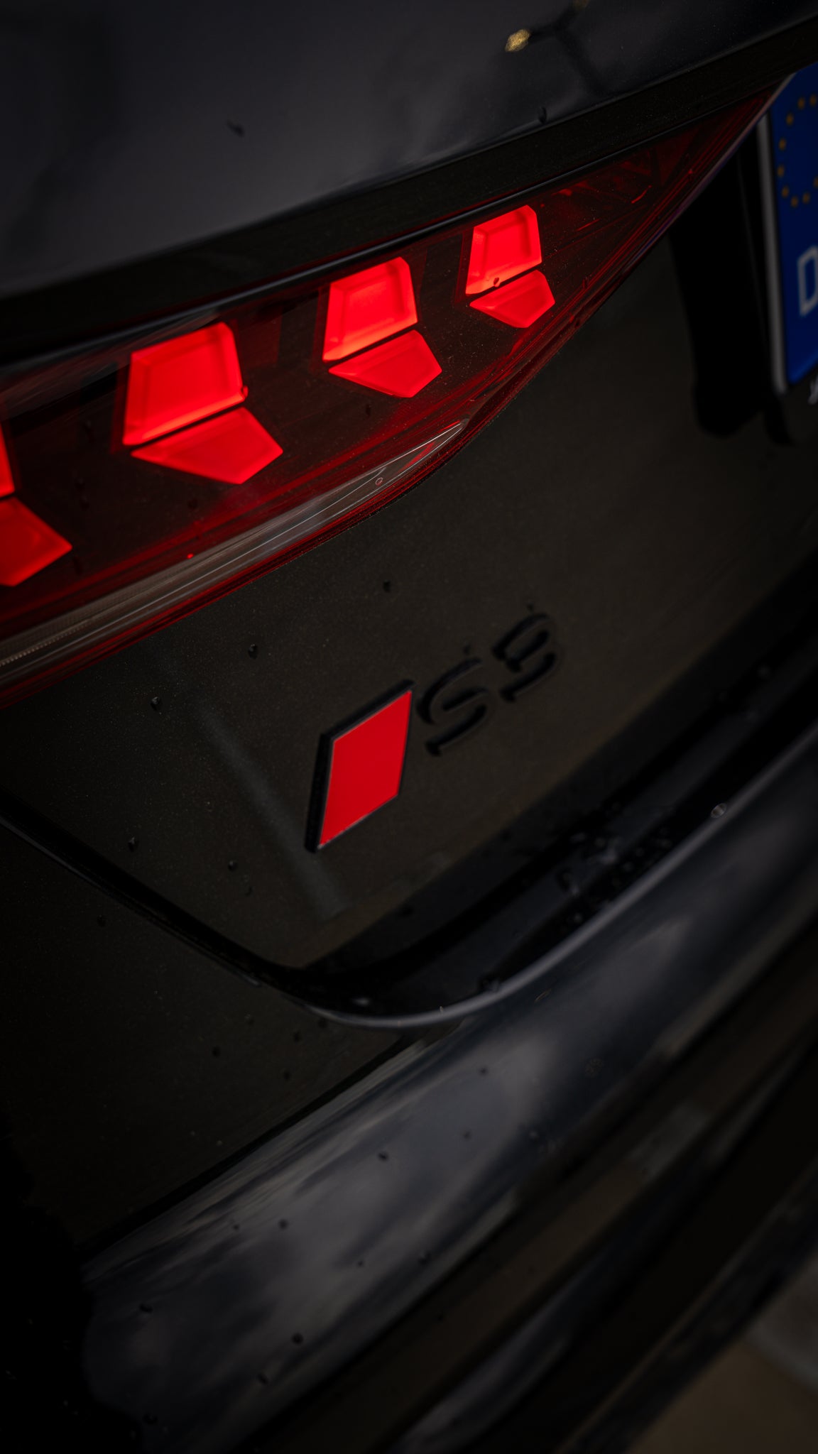 Audi - S3-Limousine All-Black