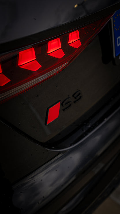 Audi - S3-Limousine All-Black