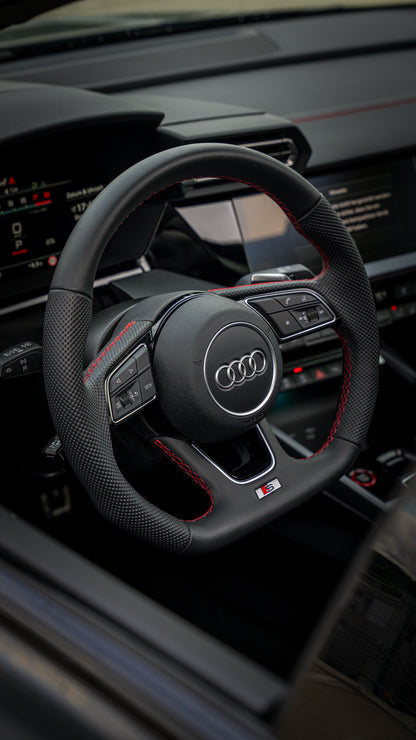 Audi - S3-Limousine All-Black