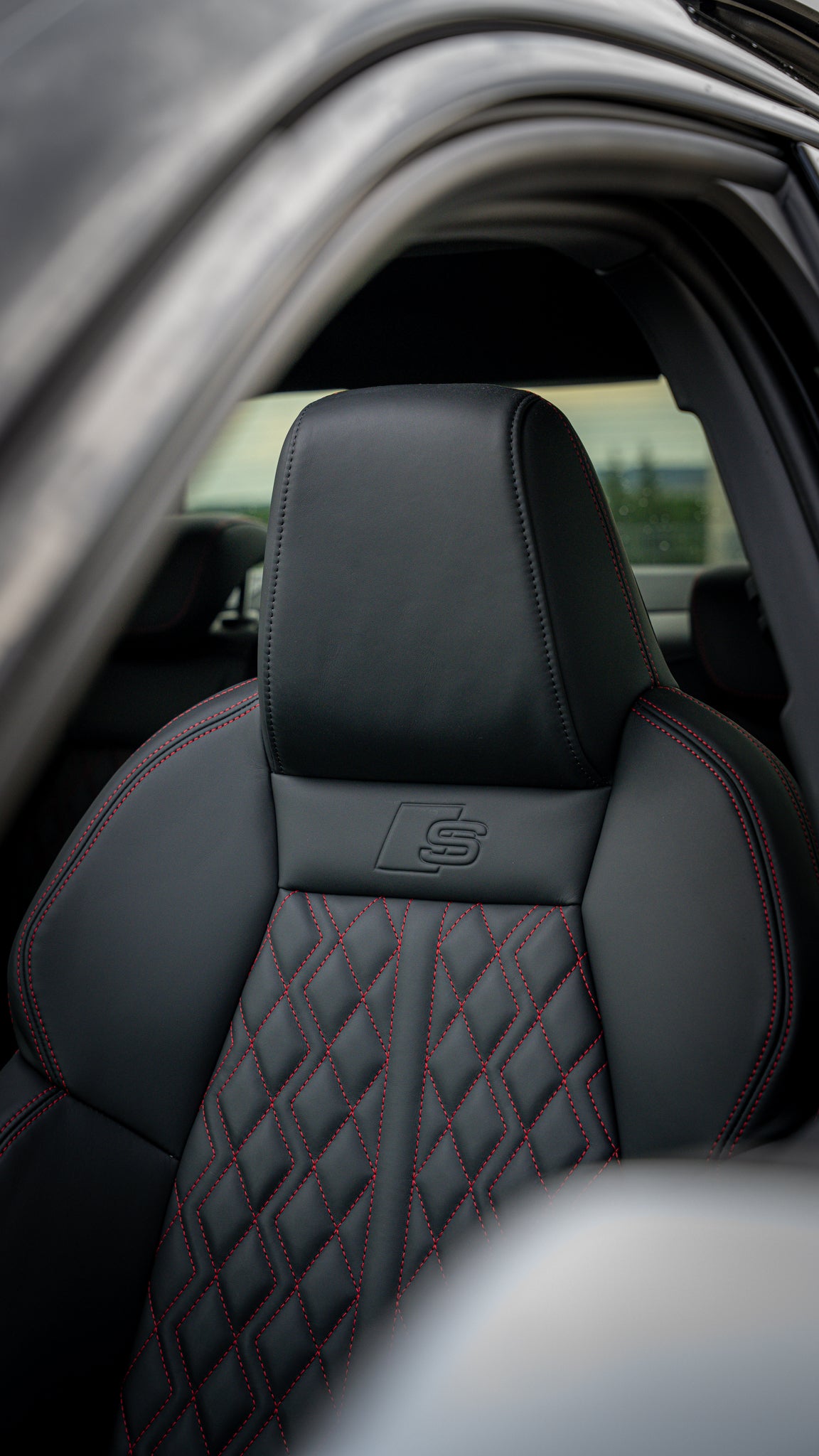 Audi - S3-Limousine All-Black