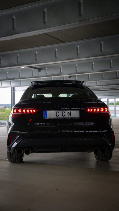 Audi - S3-Limousine All-Black