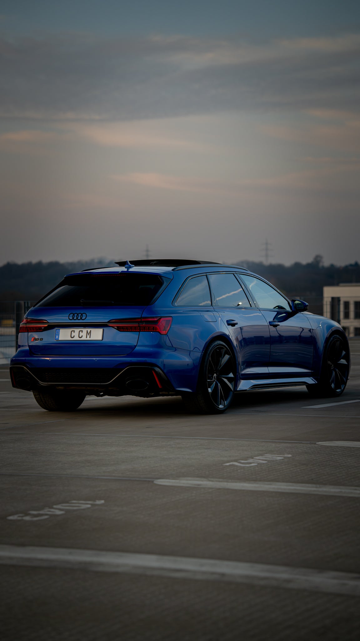 Audi RS6 - Performance Avant San Marino Blue