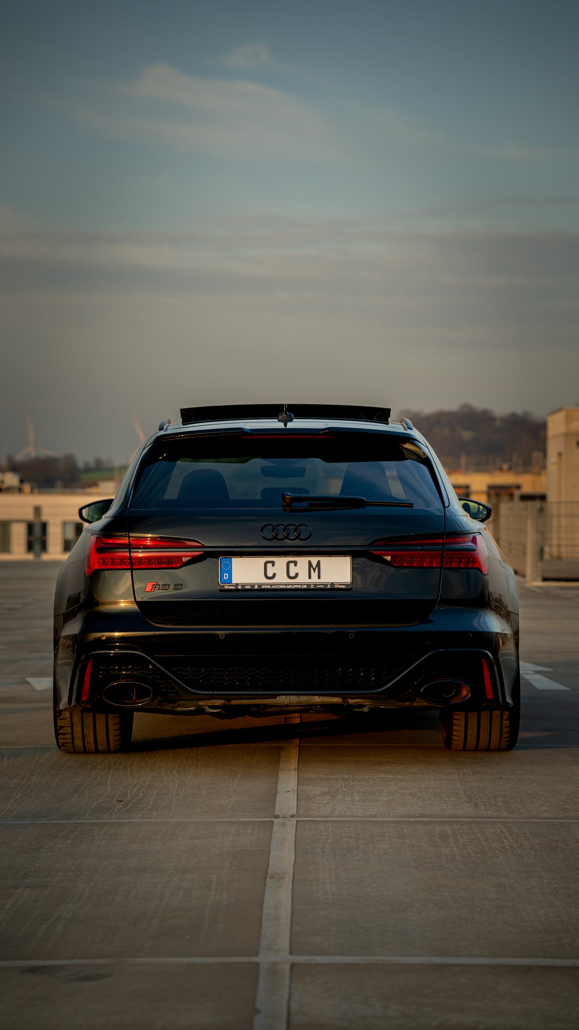 Audi RS6 - Performance Avant All-Black