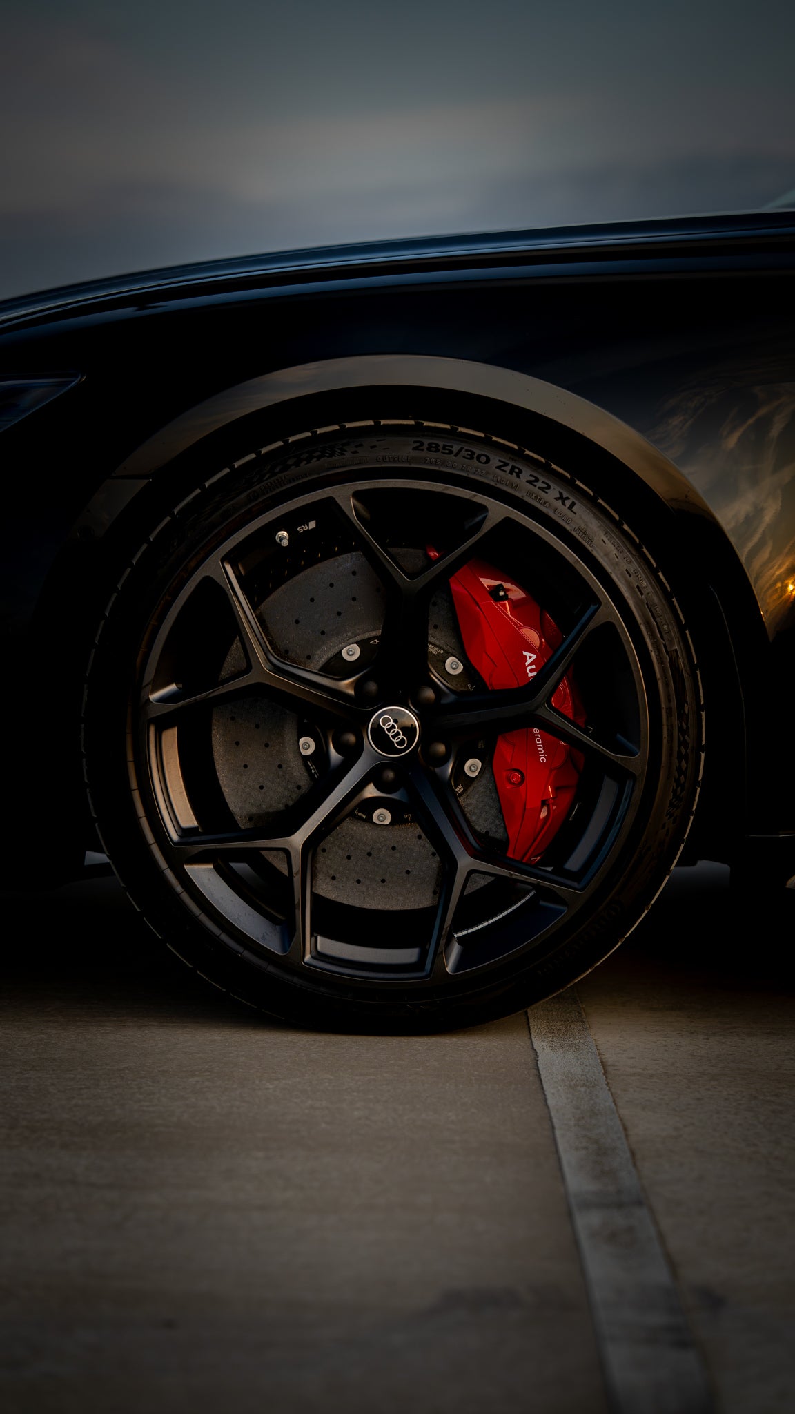 Audi RS6 - Performance Avant All-Black