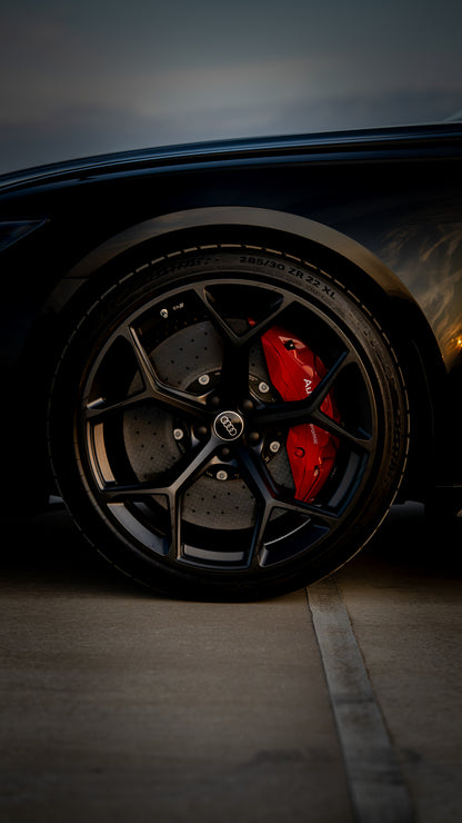 Audi RS6 - Performance Avant All-Black