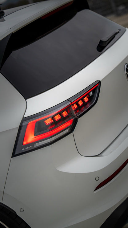 Golf 8 GTI 2025 White/Black Paket
