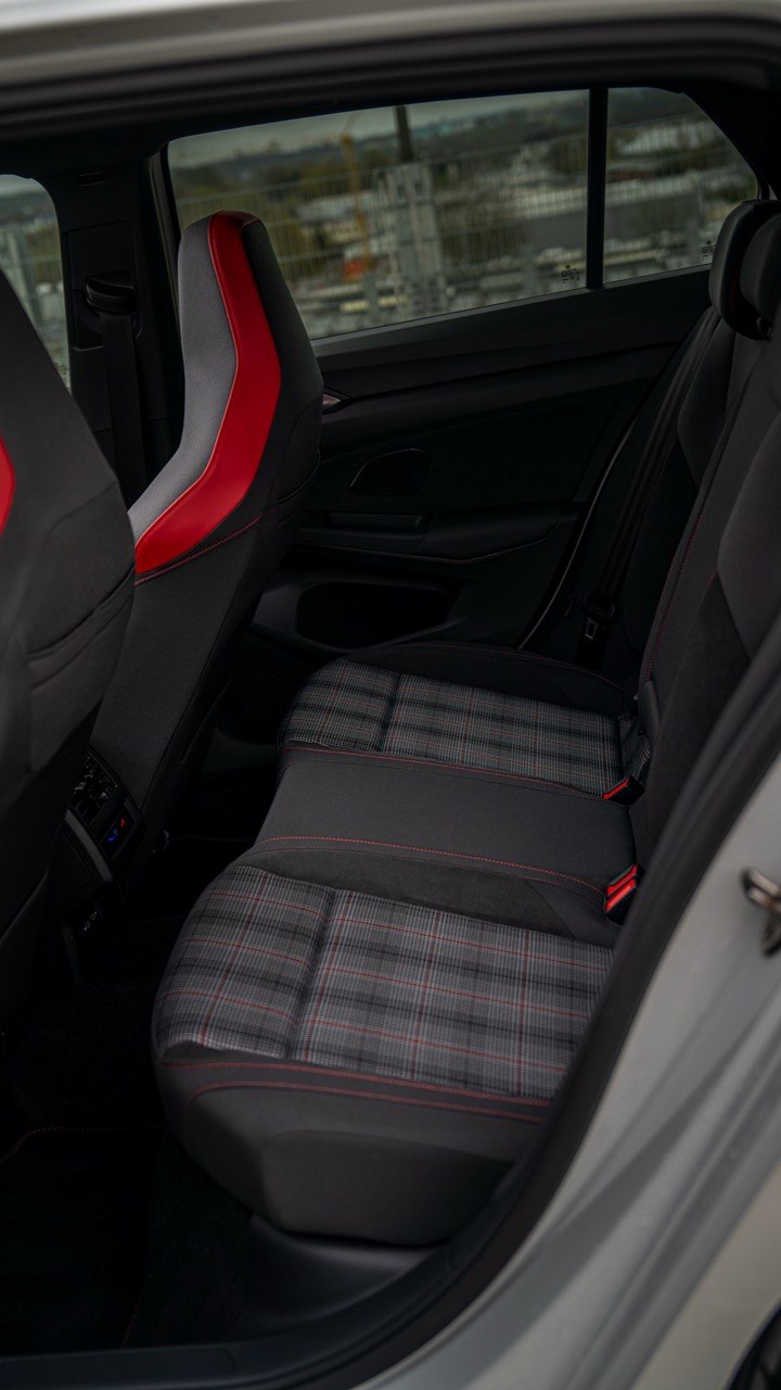 Golf 8 GTI 2025 White/Black Paket
