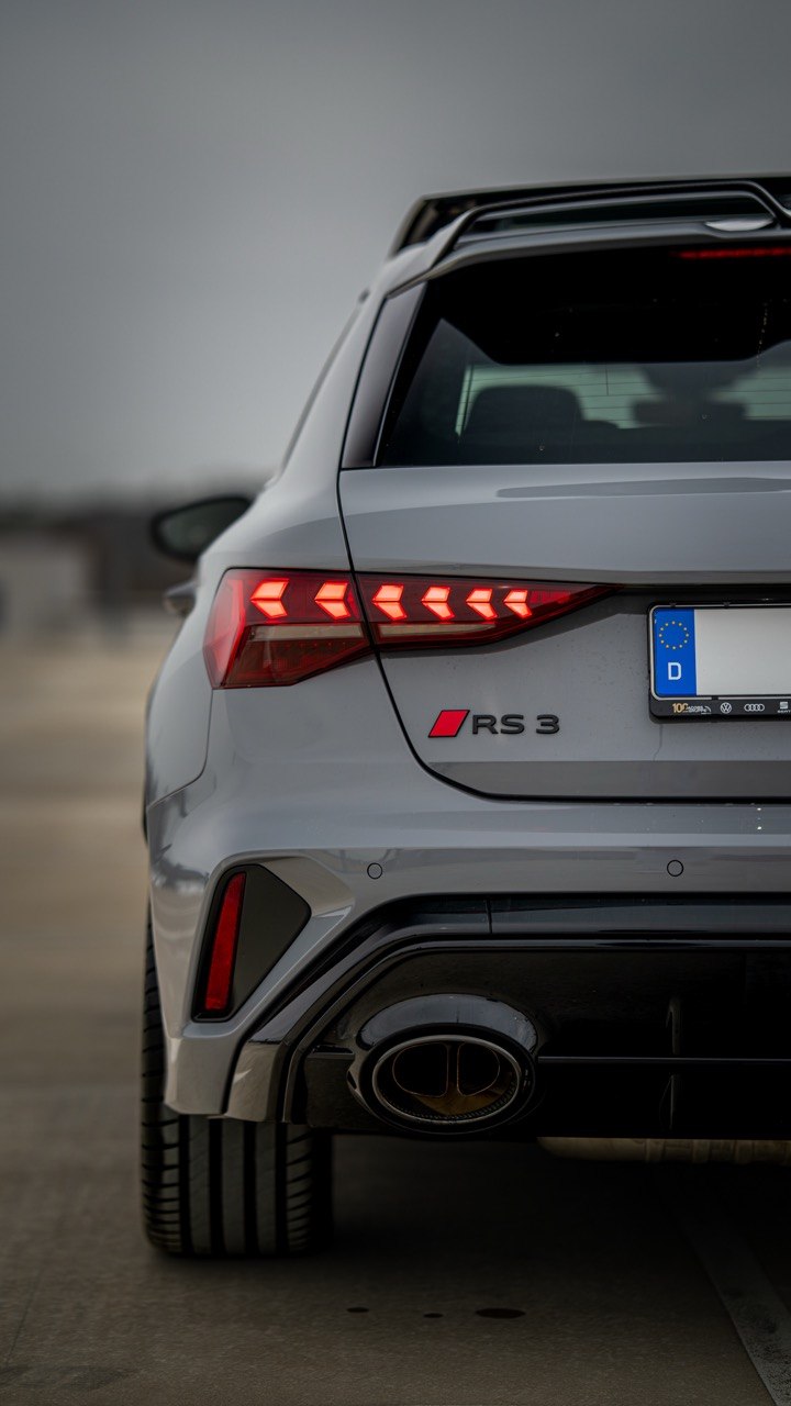 Audi RS3 Sportback Nardo-Grey