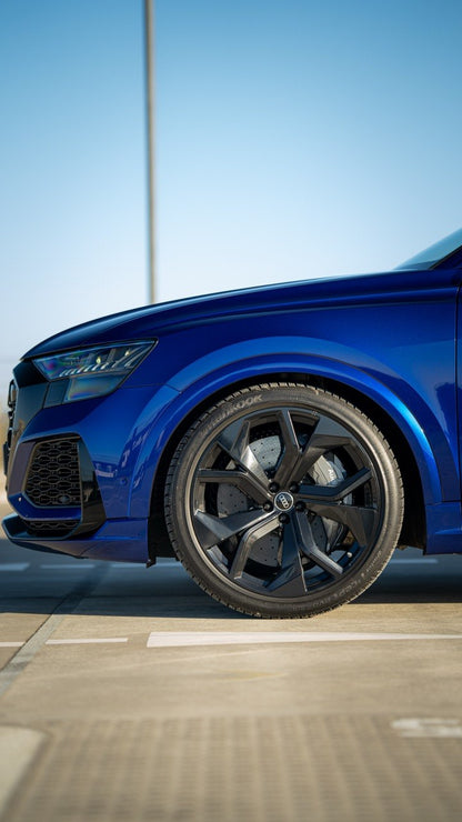 Audi RSQ8 San-Marino-Blau
