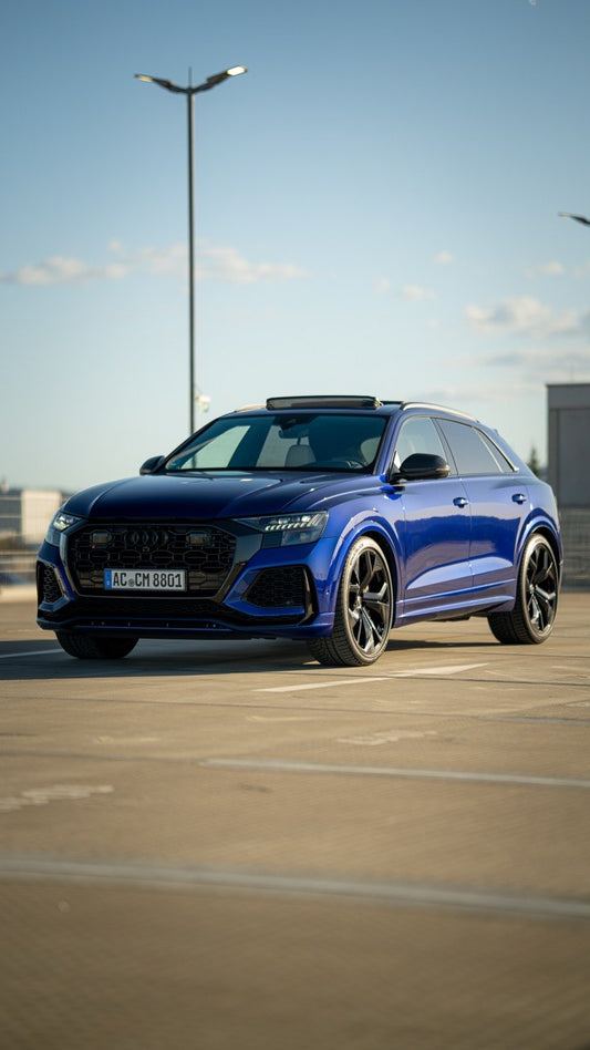 Audi RSQ8 San-Marino-Blau