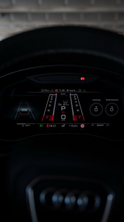 Audi RSQ8 San-Marino-Blau