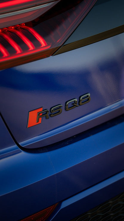 Audi RSQ8 San-Marino-Blau